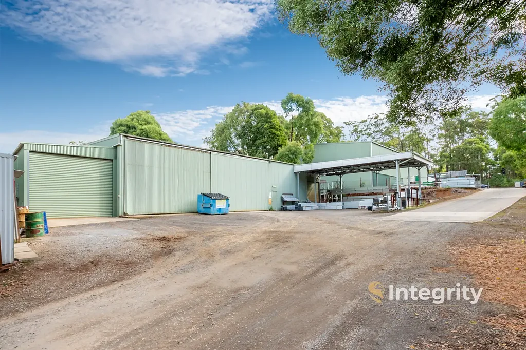23 Jorgensen Parade, Kinglake West, VIC 3757