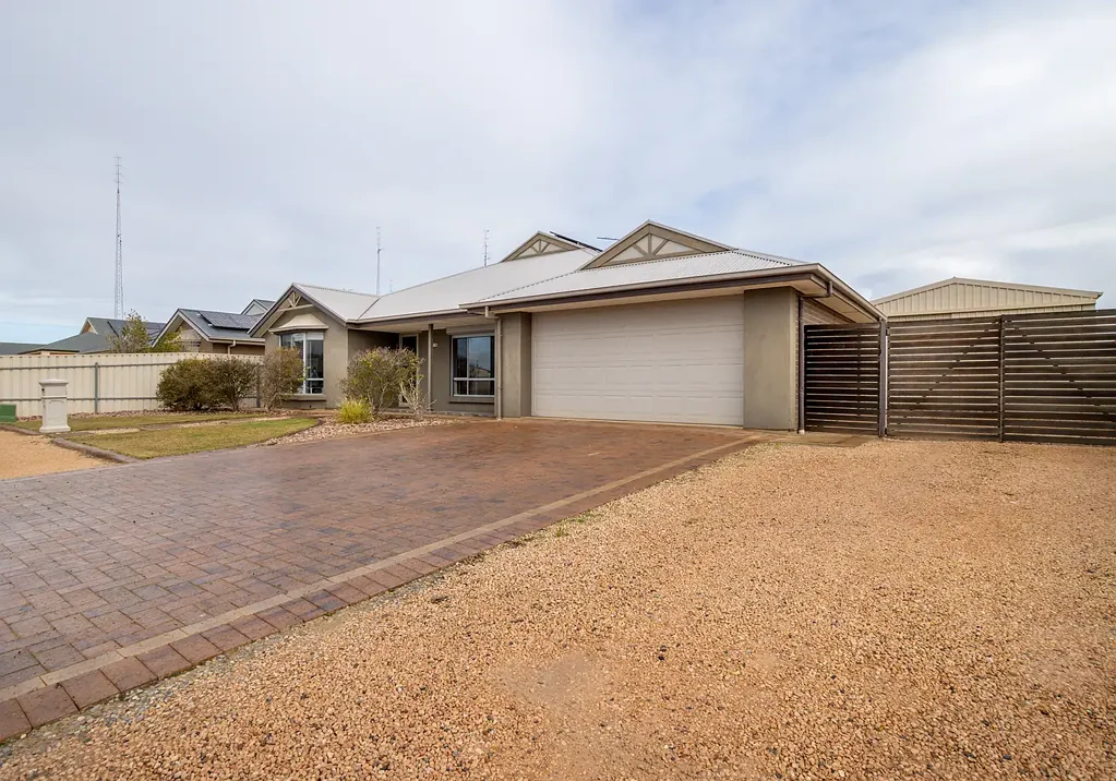 9 Reynolds St, Kadina, SA 5554