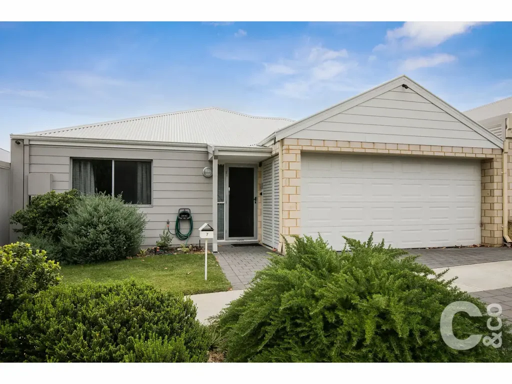 7 Nannup Street, Medina, WA 6167