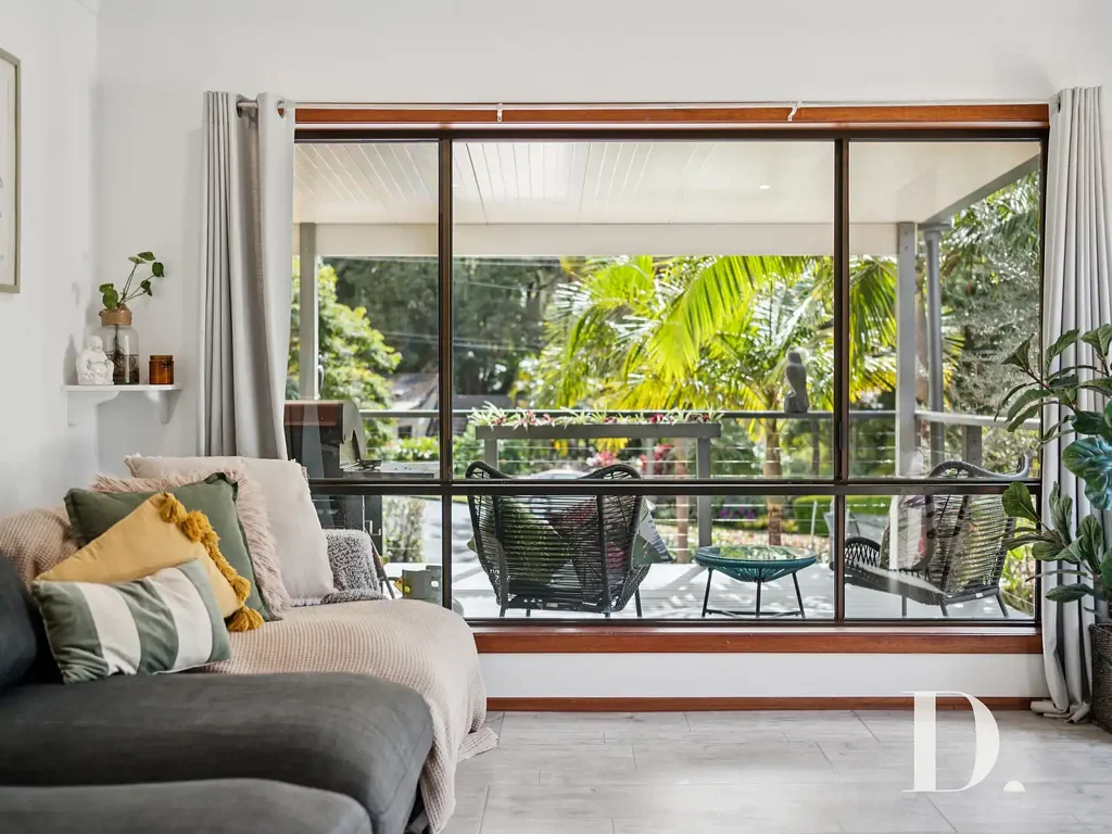 Coffs Harbour 3Kwarto Versatile Family Home with Northerly Aspect and Dual Living Potential
