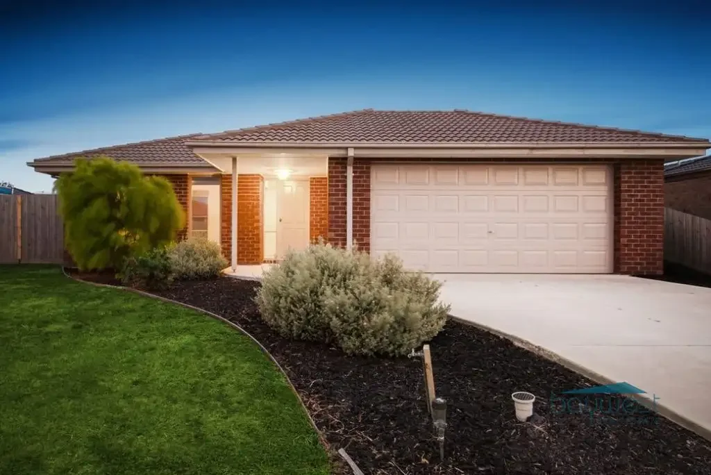 Executive Family Home with Spacious Living & Secure Rear Yard