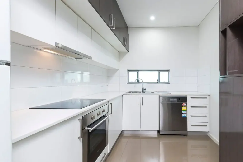 Private & Convenient Apartment in Woolner - Minutes from the City