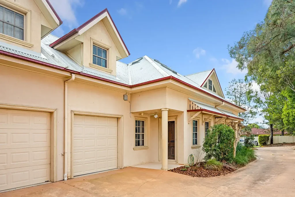 2/74 Cam Street, Cambridge Park, NSW 2747