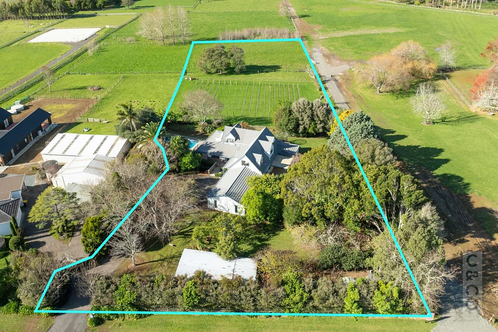 Taupaki 4房  Space Galore! Real Value for Your $$$