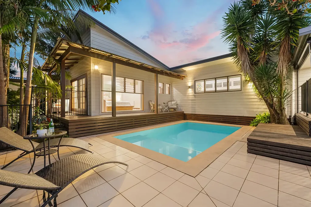 Alstonville 4房  Private family entertainer exuding heritage style
