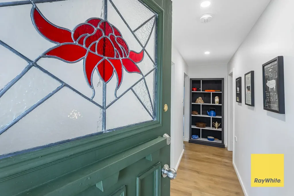 Lithgow 3房  Now & Zen