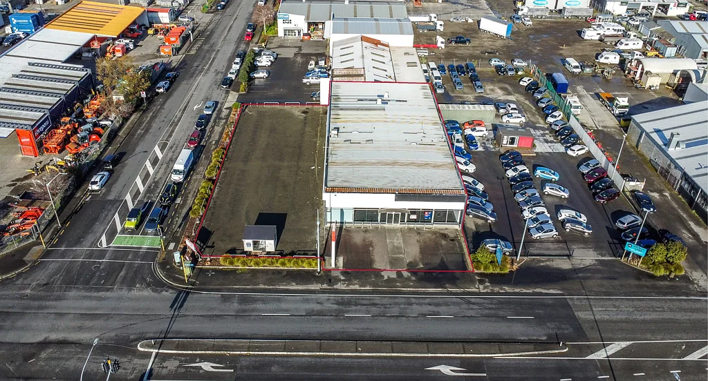 Cloverlea High-profile lease opportunity