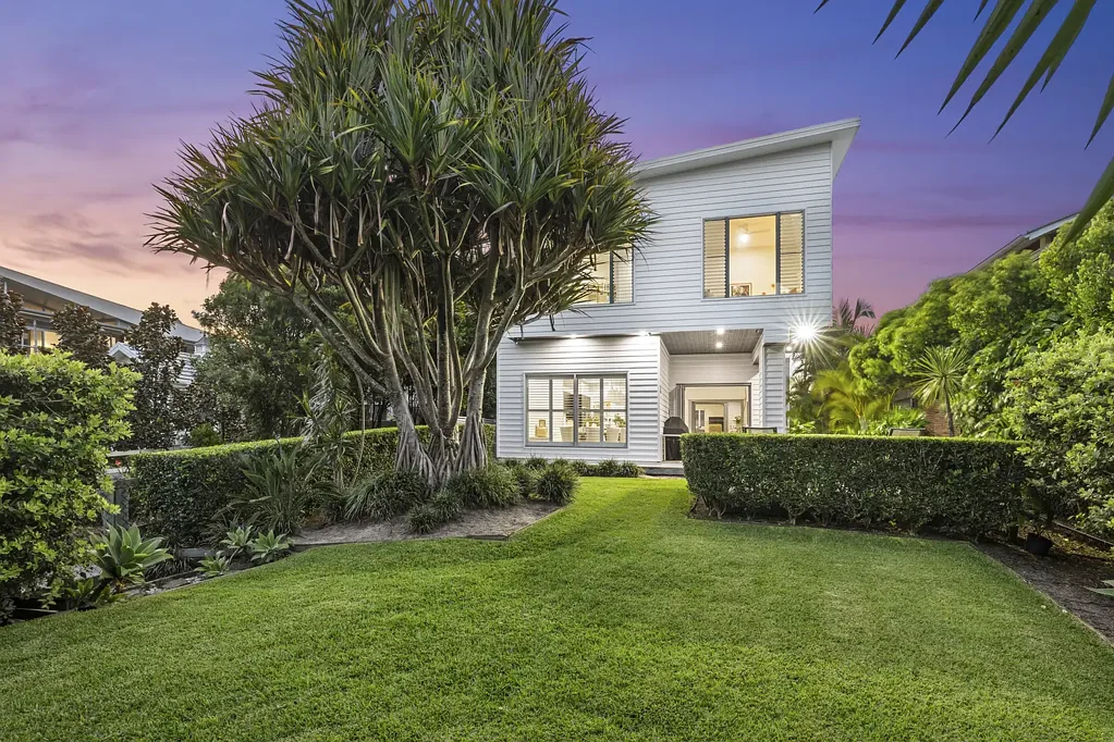 Casuarina 5chambre An Iconic Beachfront Statement of Luxury & Scale