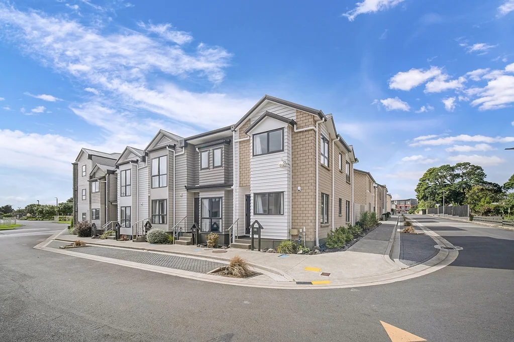 2-Bedroom Split-Level Homes in Wallson Village Ã¢ÂÂ Parking Included!!