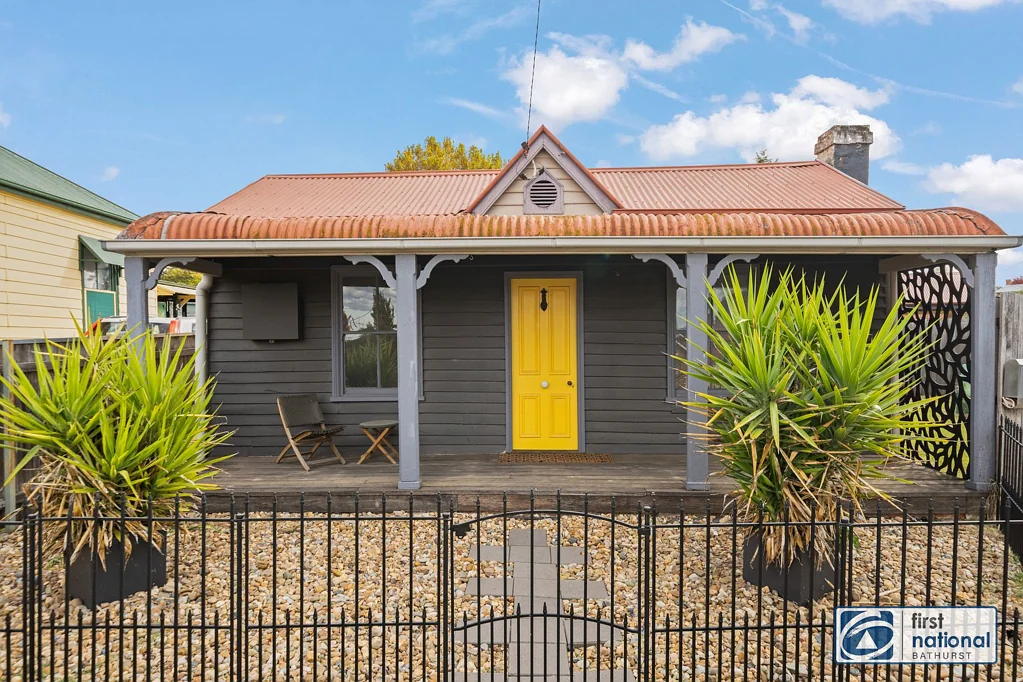 27 Bant Street, Bathurst, NSW 2795