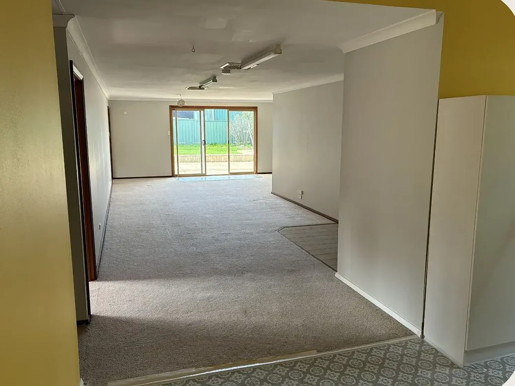 Corrigin 4房  Charming Cottage Style, Surprisingly Spacious