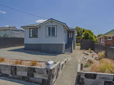 Parkside 2房  Great Investment Property