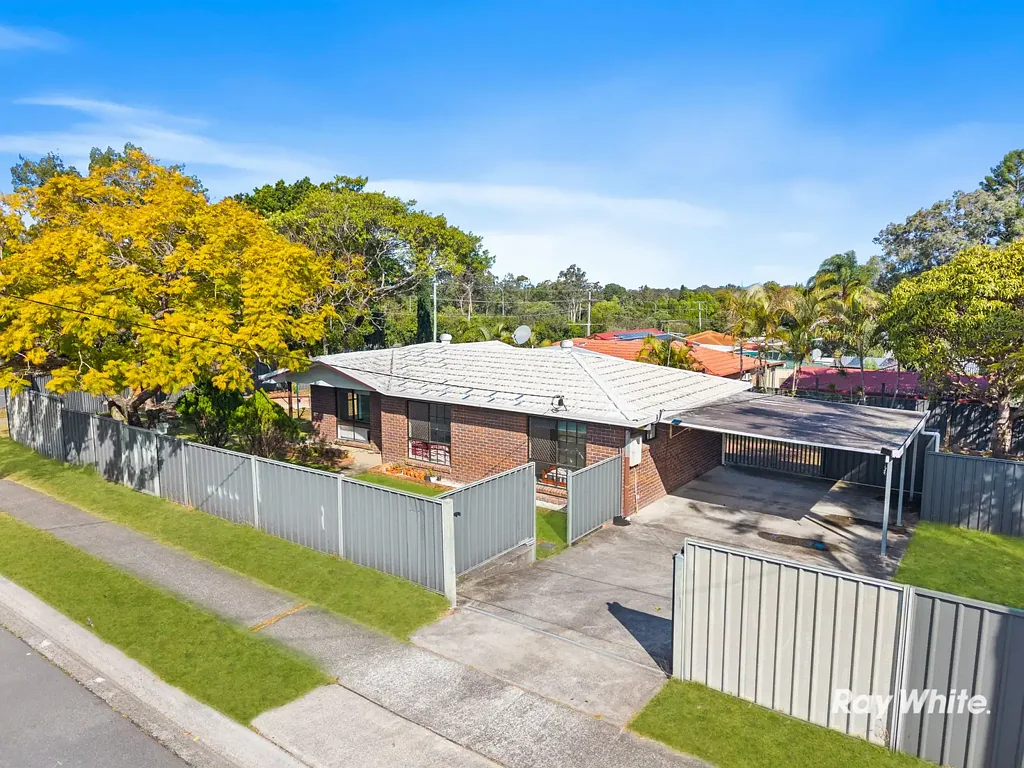 Browns Plains 3कमरा 711M2 CORNER BLOCK + ROOM TO GROW!