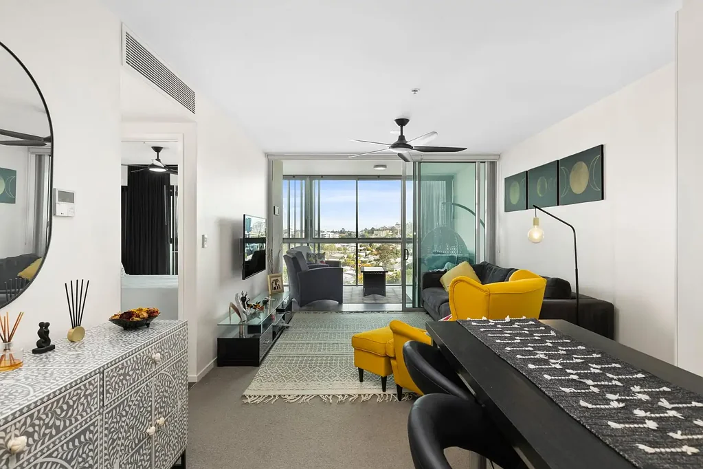 Large One Bedroom in Prime Position
