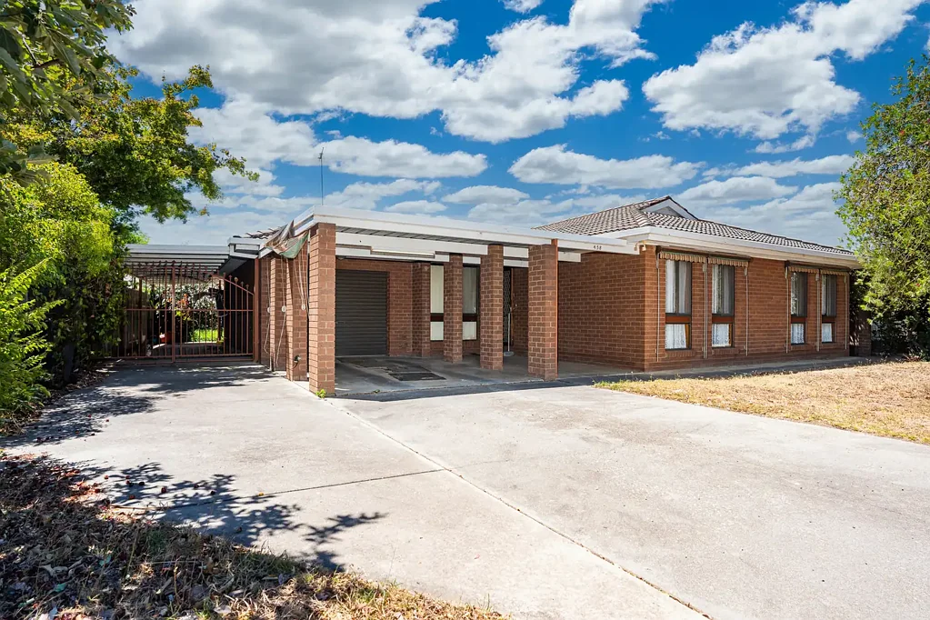 458 Schaefer Street, Lavington, NSW 2641