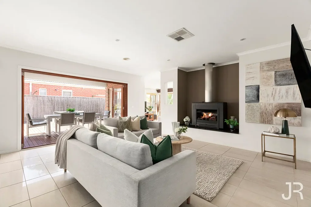 4 Loders Way, Berwick, VIC 3806