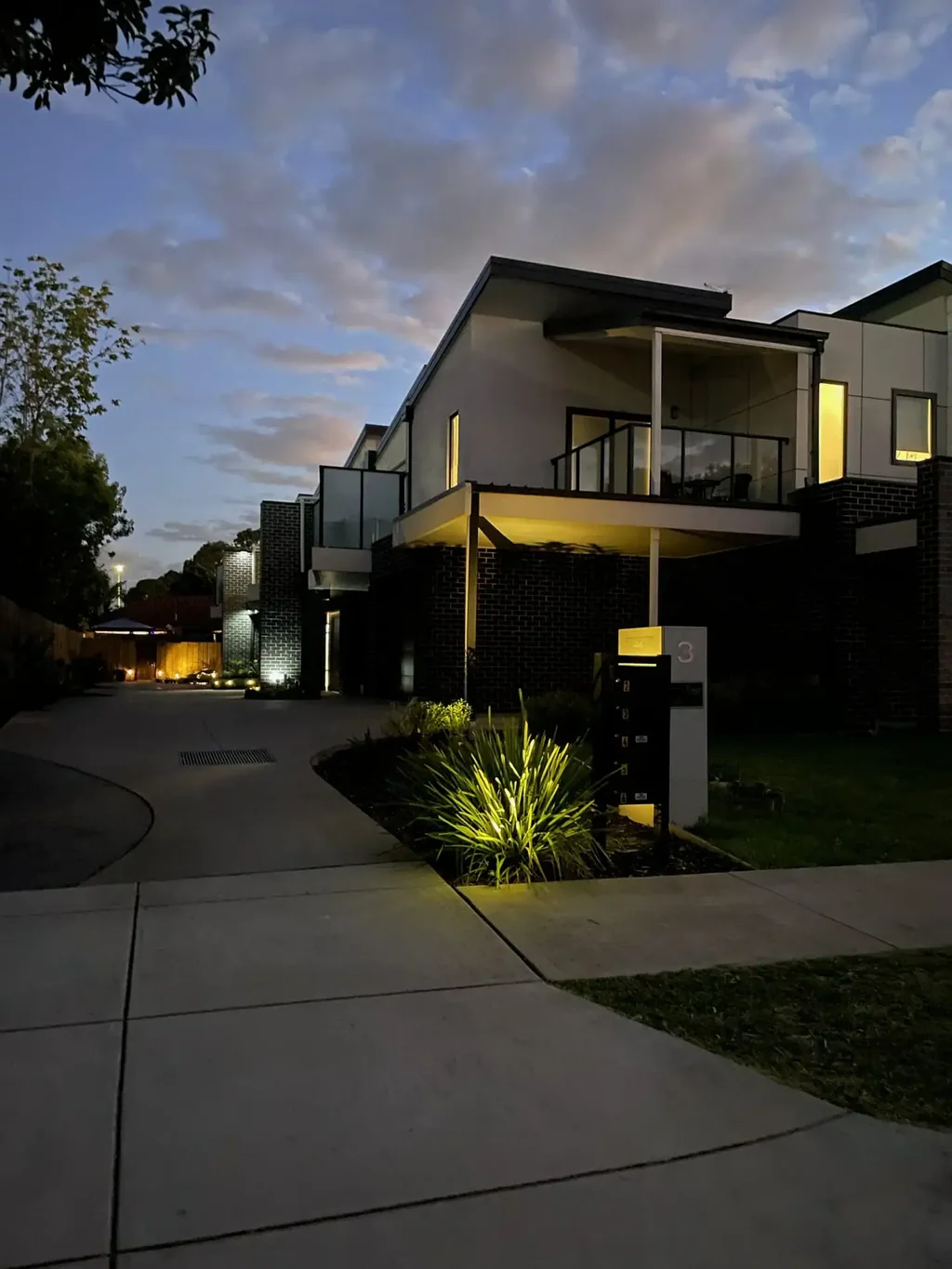 Modern Living with Artistic Flair - Perfect 2 Bedroom Unit!