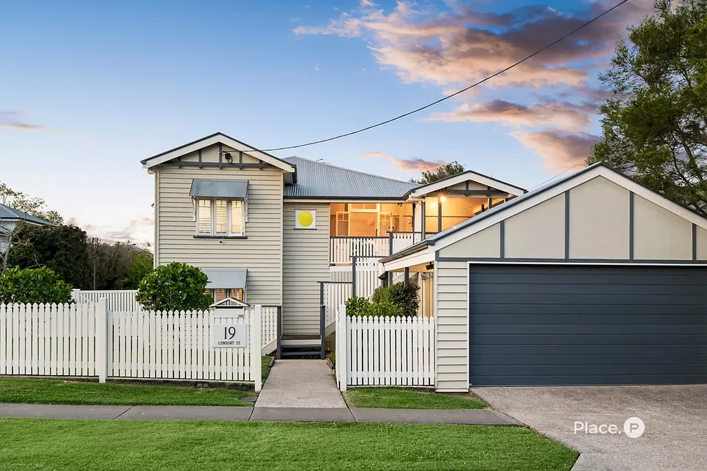 19 Consort Street, Corinda, QLD 4075