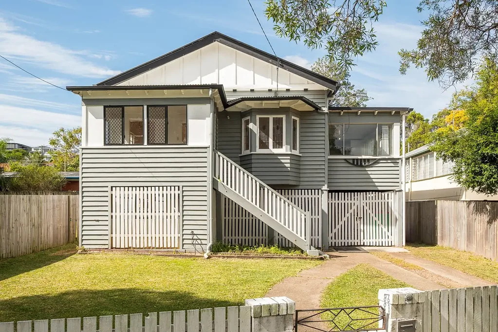 197 Riding Road, Balmoral, QLD 4171