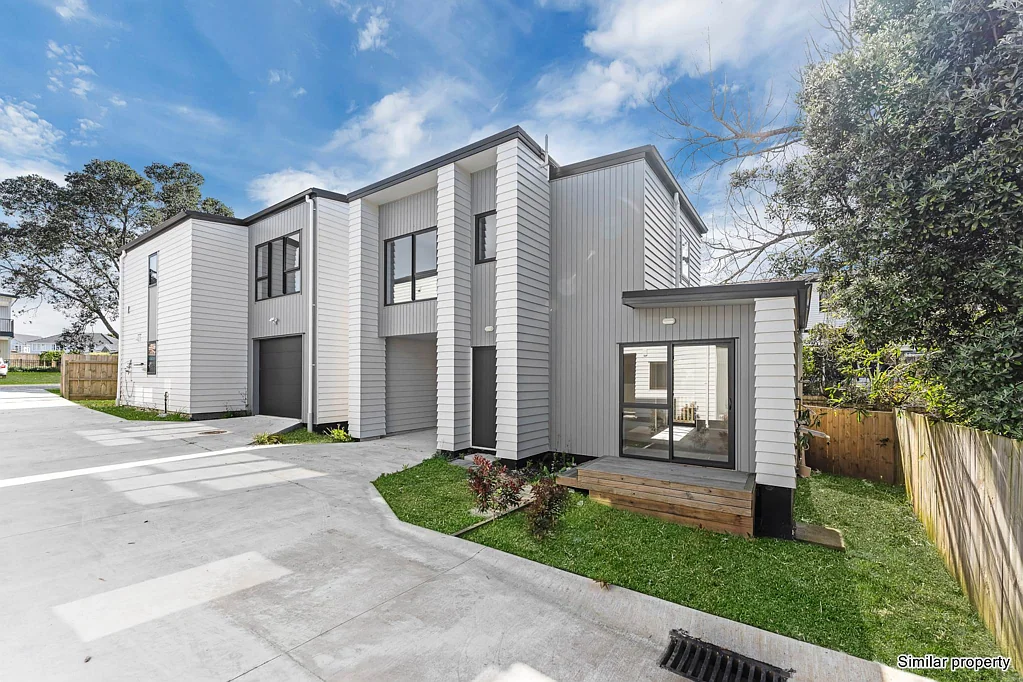 Mangere East 3房  STAND-ALONE & FREEHOLD!