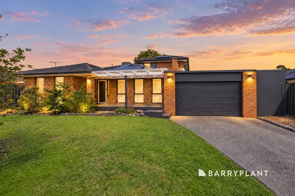 Rowville 4Zimmer Spacious Family Living in a Prime Rowville Location
