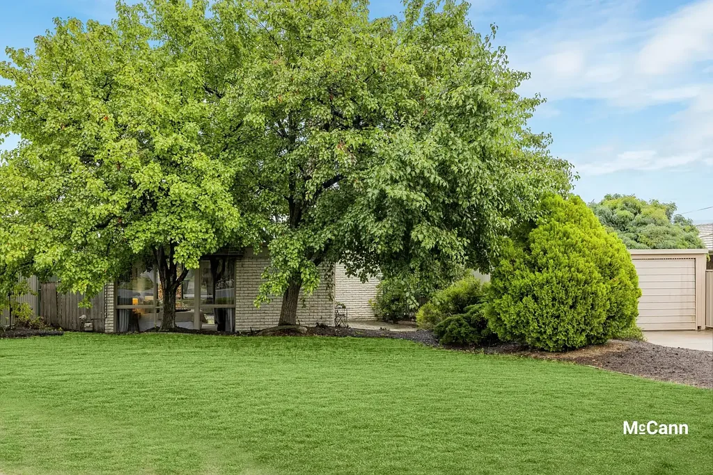 10 Edmond Close, Gilmore, ACT 2905