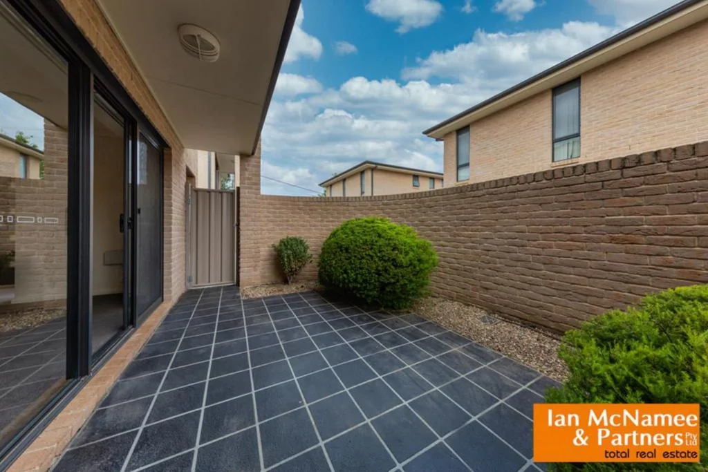 6/30 Buttle Street, Queanbeyan East, NSW 2620