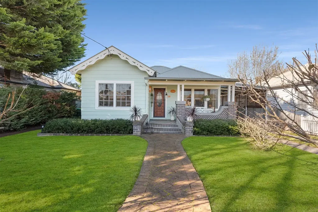 13 Melbourne Street, New Berrima, NSW 2577