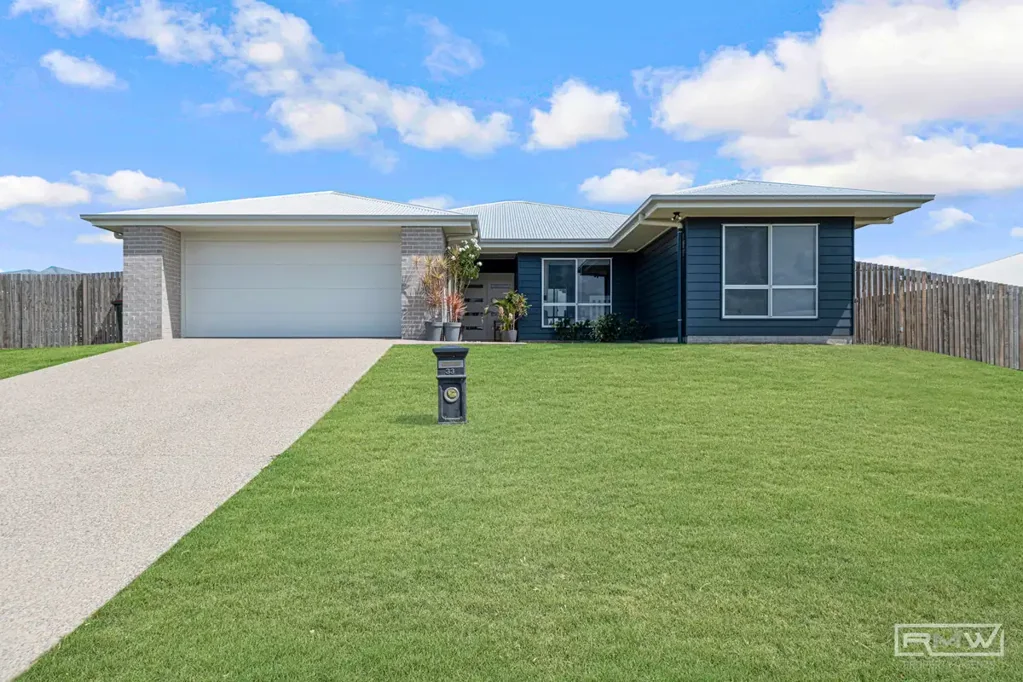 Hidden Valley 4 Slaapkamer Spacious Family Living with Room to Grow on 1,182m²