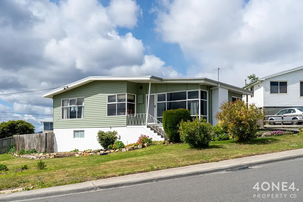 5 Canberra Road, Claremont, TAS 7011