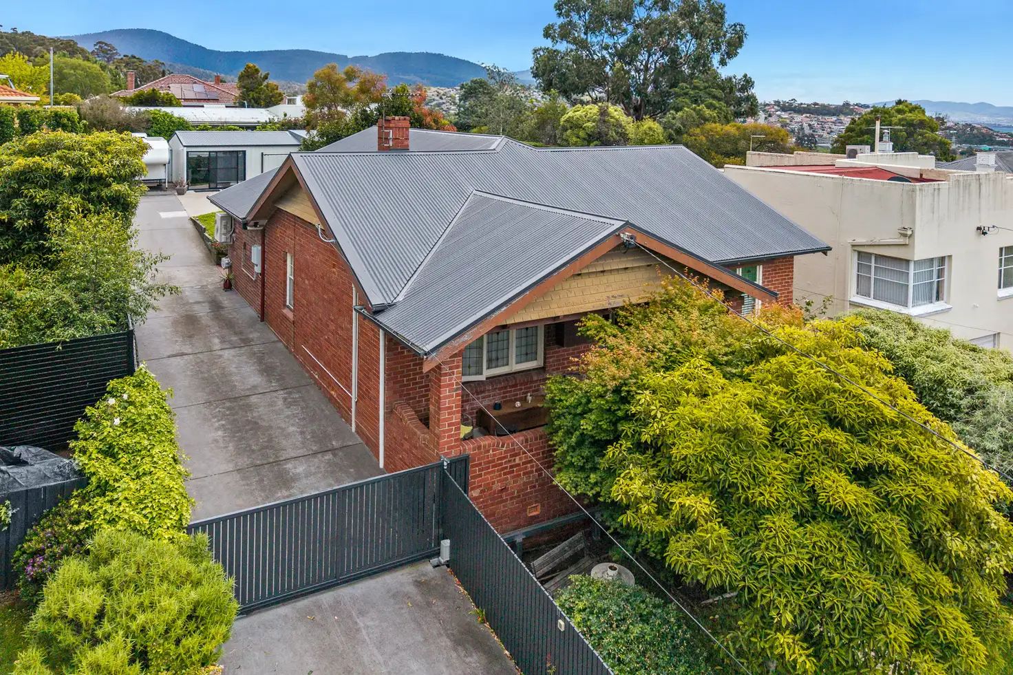 11 Salier Crescent, Mount Stuart, TAS 7000, 5 ਕਮਰੇ, 2 ਬਾਥਰੂਮ, House
