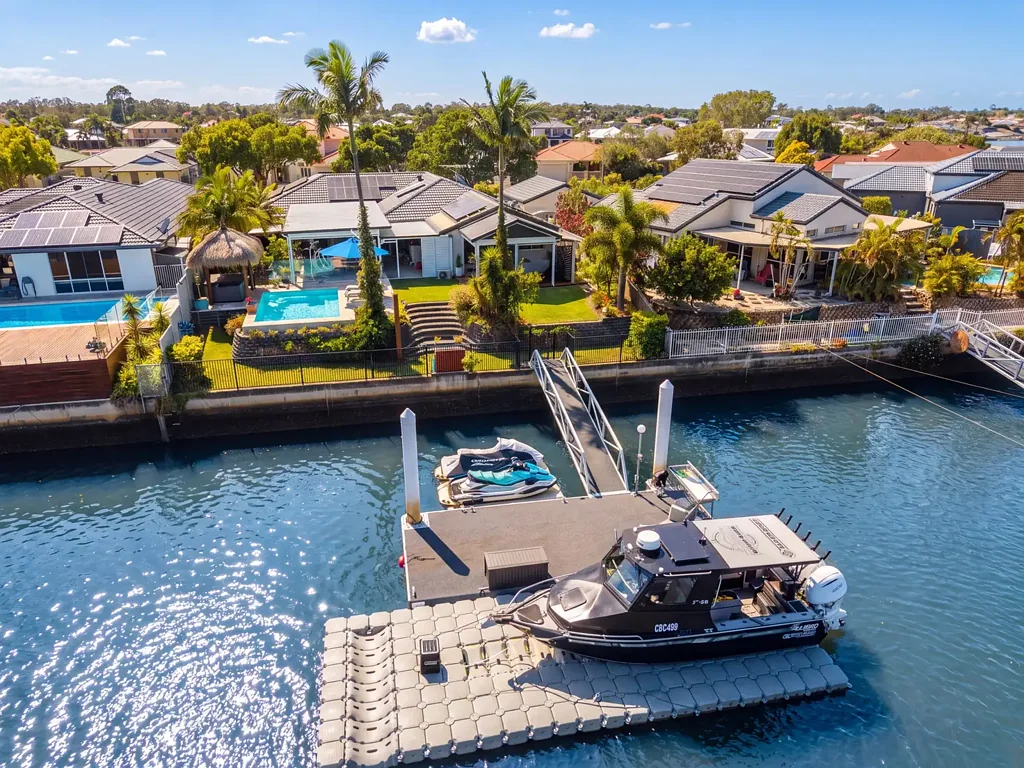 Banksia Beach 3બેડરૂમ The Waterfront Lifestyle You've Been Waiting For