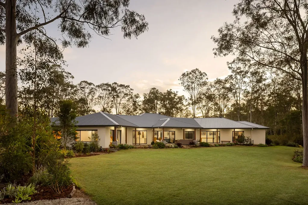 Anstead 5 Bedroom 'Kulamburanba' – A Secluded Sanctuary on 2.75 Glorious Acres