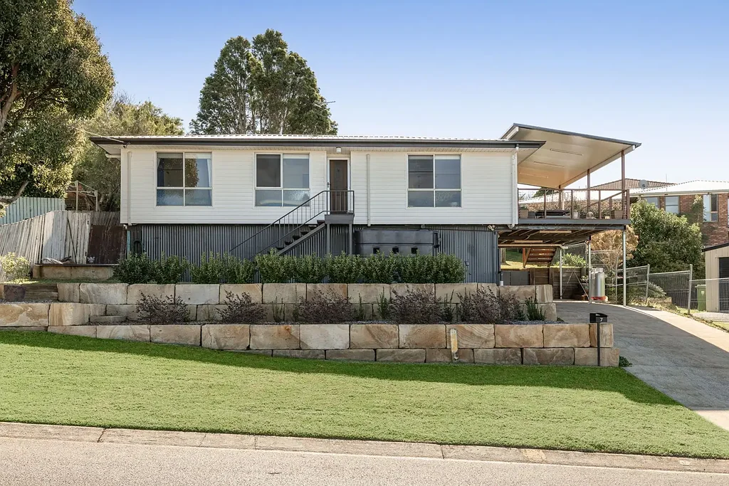 7 Oakleigh Street, Rockville, QLD 4350
