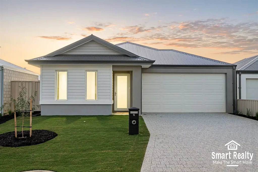 Brand New Family Home in Growing Brookdale - Modern Living at Its Best!