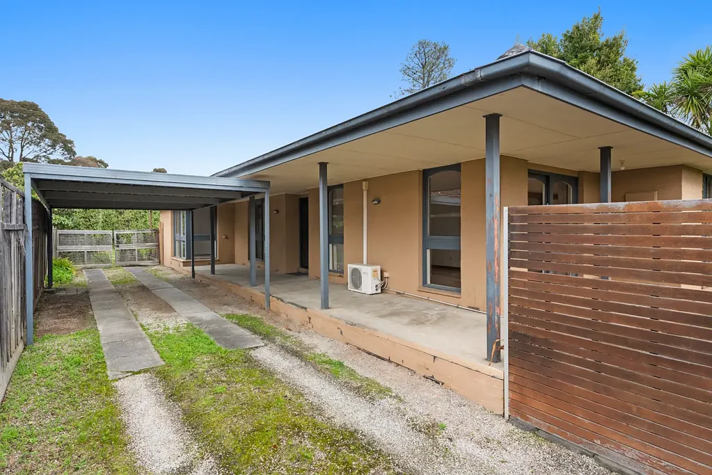 Please note: The initial rental agreement for this property will be a 6 month term