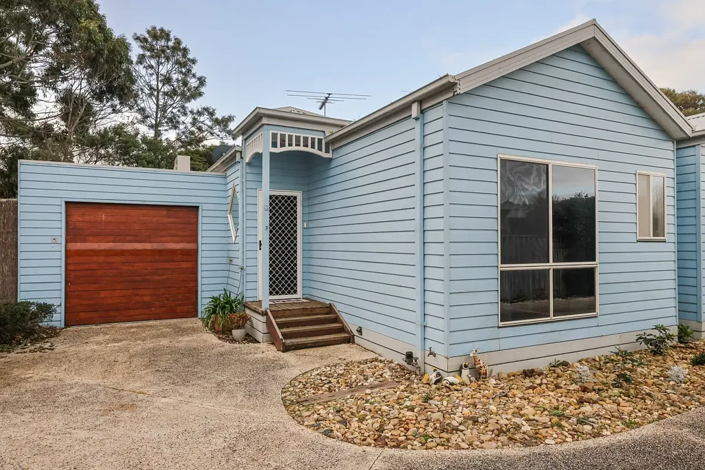 Cowes 2 Bedroom Effortless Cowes Living in a Prime Location