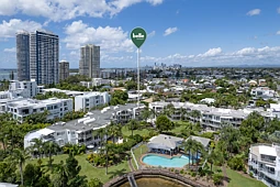 110/1 Lee Road, Runaway Bay