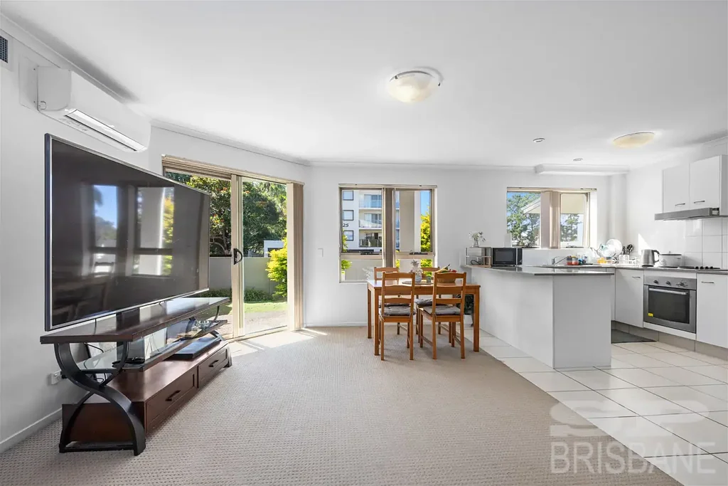 2/1-11 Gona Street, Beenleigh, QLD 4207