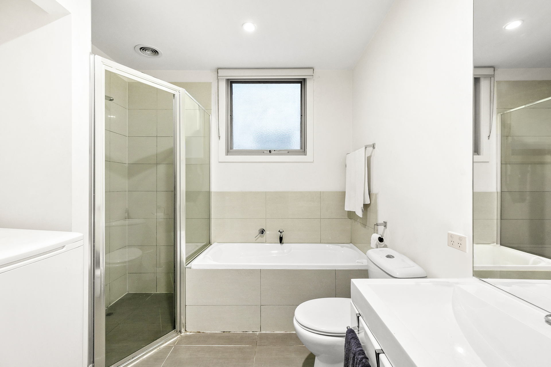 UNIT 15 10 BREESE ST, BRUNSWICK VIC 3056, 0 chambres, 0 salles de bain, Townhouse