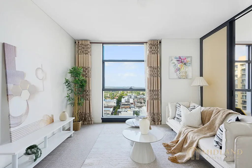 Sky-High Living with Sweeping Views & Ultimate Chatswood Convenience