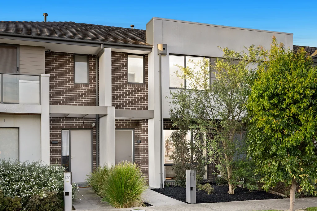 118 Harcrest Boulevard, Wantirna South, VIC 3152