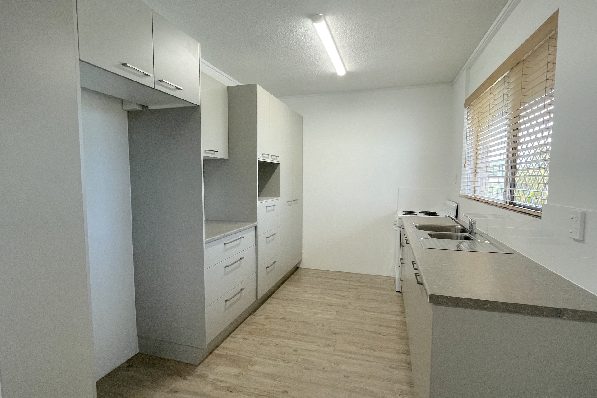 UNIT 3 13 BIBIMULYA ST, BELLARA QLD 4507, 0部屋, 0バスルーム, Unit