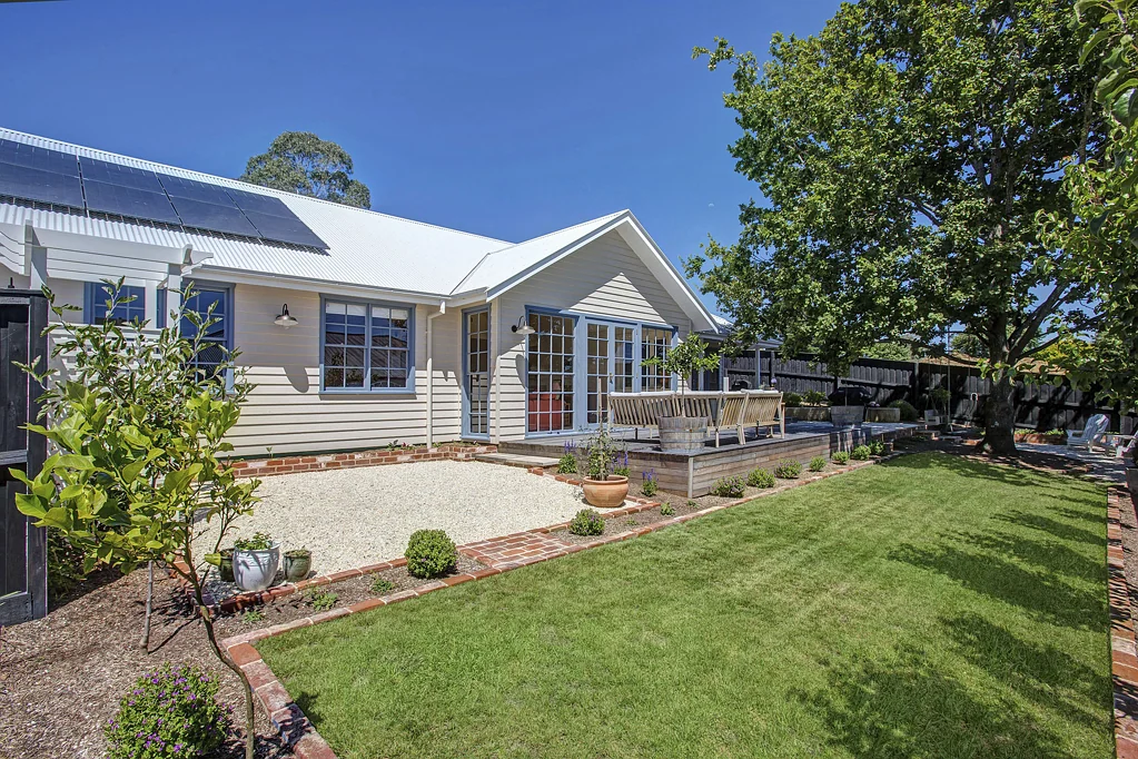 51 Young Road, Moss Vale, NSW 2577