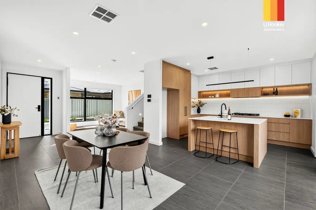 Seaton 3房  Brand New Contemporary Living in the Heart of Seaton
