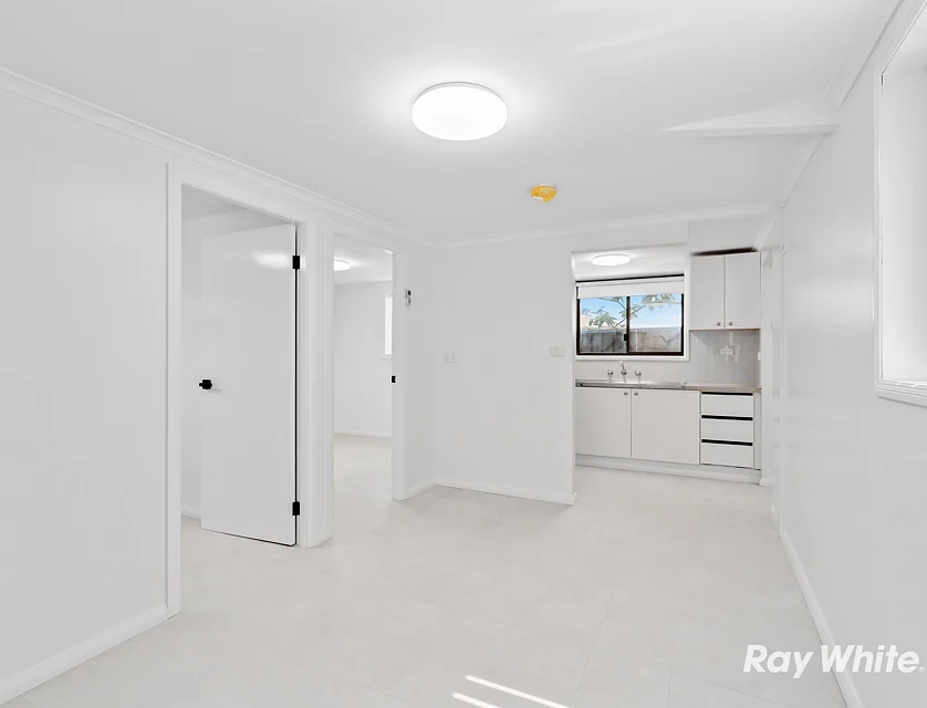 85A Boldrewood Road, Blackett, Outer Western Sydney, 2 phòng ngủ, 1 phòng tắm, Flat