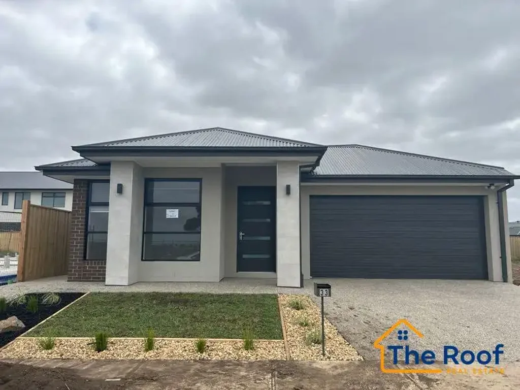 !! Charming family home for rent In Westbrook Estate of Truganina !!