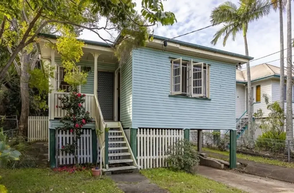 Spacious Family Home in Elevated Upper Mount Gravatt Location