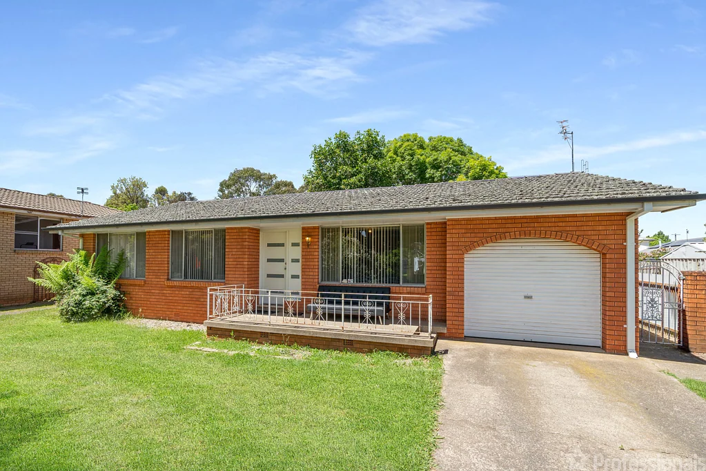 2 Annis Avenue, Orange, NSW 2800