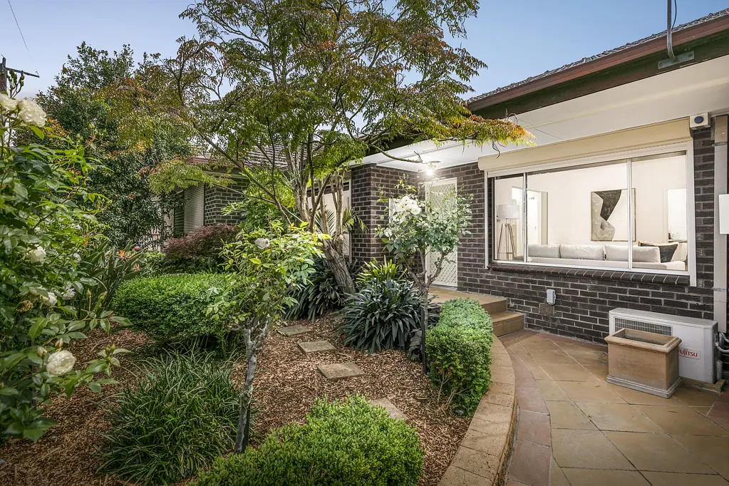 2/67 Milleara Road, Keilor East, VIC 3033